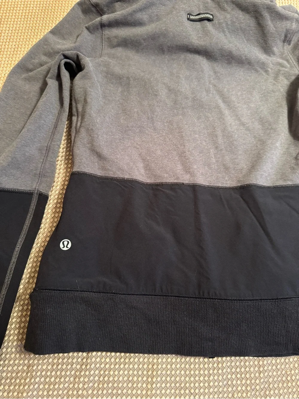 Lululemon Two Tone Scuba Full-Zip Hoodie - Picture 6 of 7